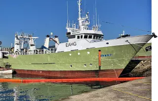 La flota gallega escapa a África: estos son los cinco buques "perdidos" este año