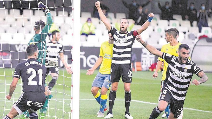 Los cartageneros celebran un gol en Las Palmas.