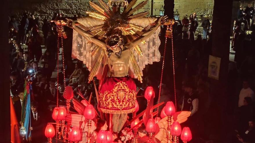 El ‘Miércoles Santo’ dejó una procesión solemne en Cieza
