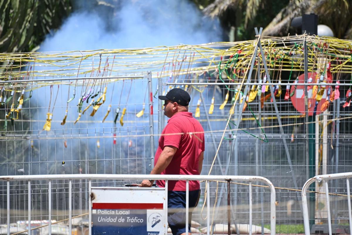 La mascletà de la pirotecnia Tamarit en las Fiestas de Elche, en imágenes