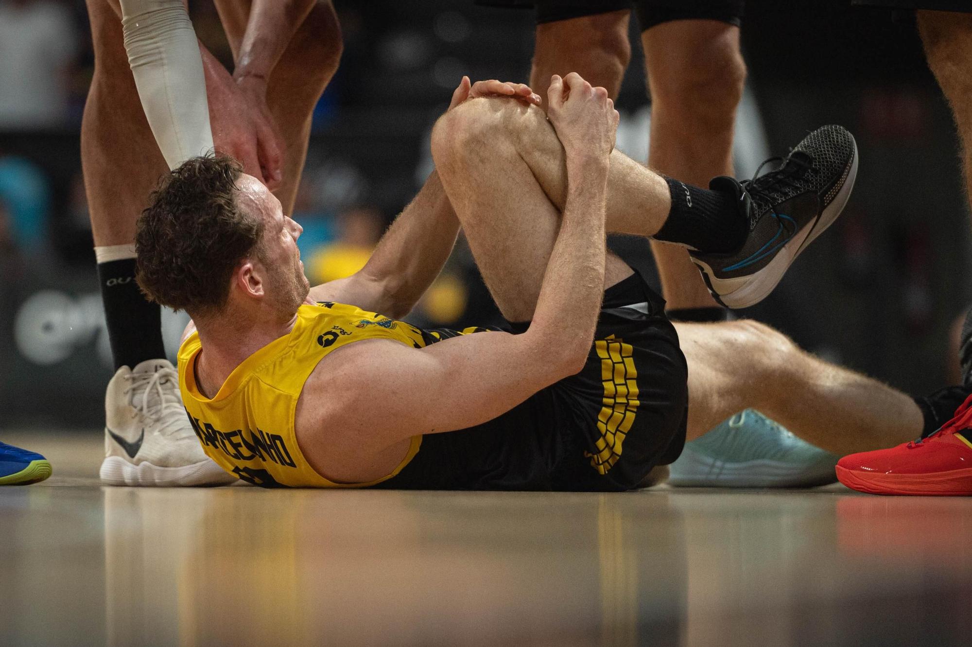 Partido La Laguna Tenerife - Joventut Badalona