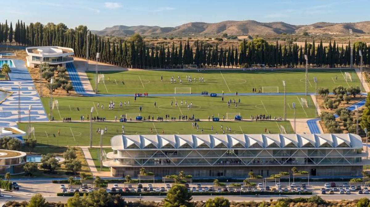 Las imágenes del anteproyecto de la nueva Ciudad Deportiva del Hércules CF