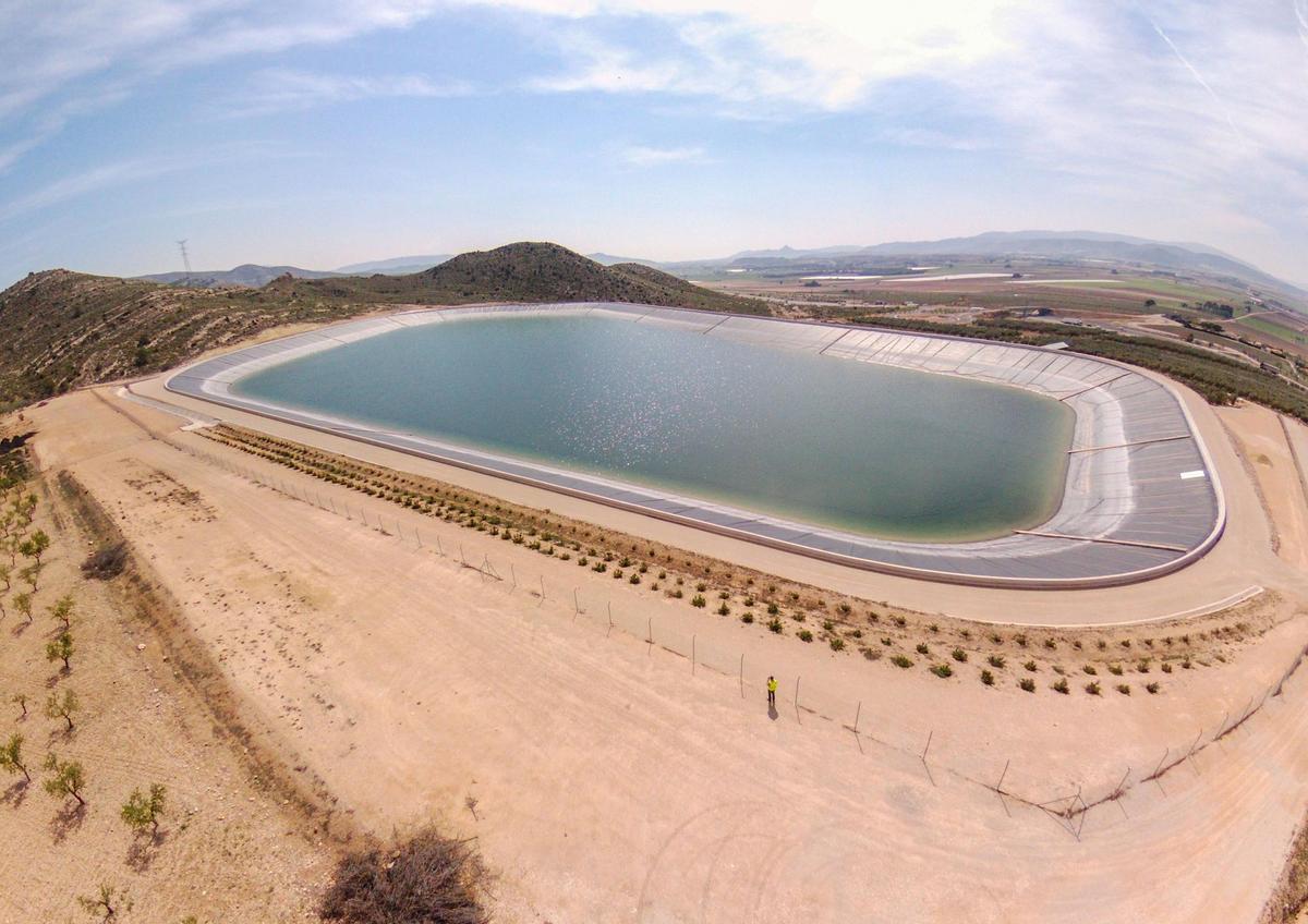 Embalse de La Cuesta, uno de los reservorios de agua del postrasvase Júcar-Vinalopó