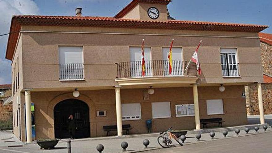 Ciudadanos del Reino de León pide a la cúpula del PP &quot;mayor altura de miras de la Región Leonesa&quot;