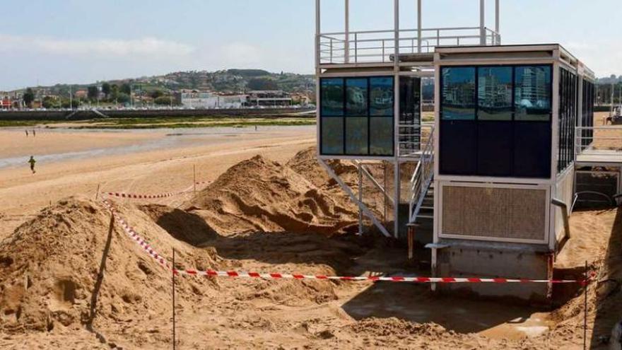 Las mejoras de la playa empiezan por Salvamento