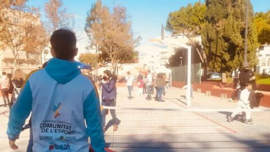 Abierta la matrícula de pádel en las Escuelas Deportivas Municipales de València