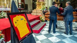 Imágen de la ceremonia de homenaje a Federico Martín Bahamontes