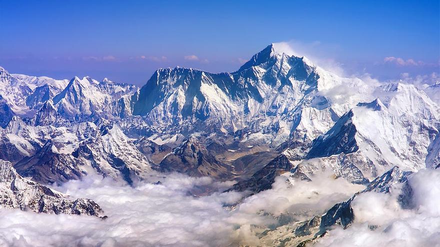 Alpinistas de San Pedro intentarán el ascenso a tres montañas de más de 8.000 metros