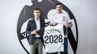 César Tárrega renueva hasta 2028