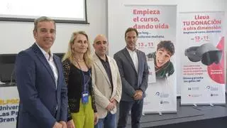 Las universidades canarias impulsan la donación de sangre: "Debería ser tan normal en la vida universitaria como un examen"