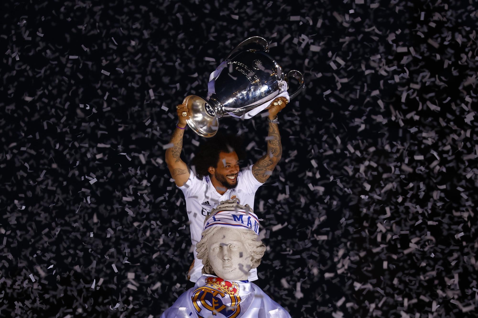 El Real Madrid celebra su 14ª Copa de Europa con su afición