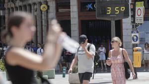 En España, 11.324 personas muriron en 2022 debido a zlas olas de calor.