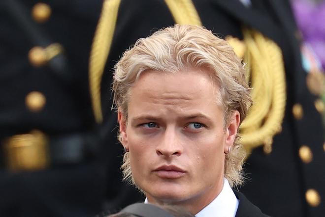 Marius Borg logra que se repita su juicio por violación y maltrato un día después del funeral de Harald V