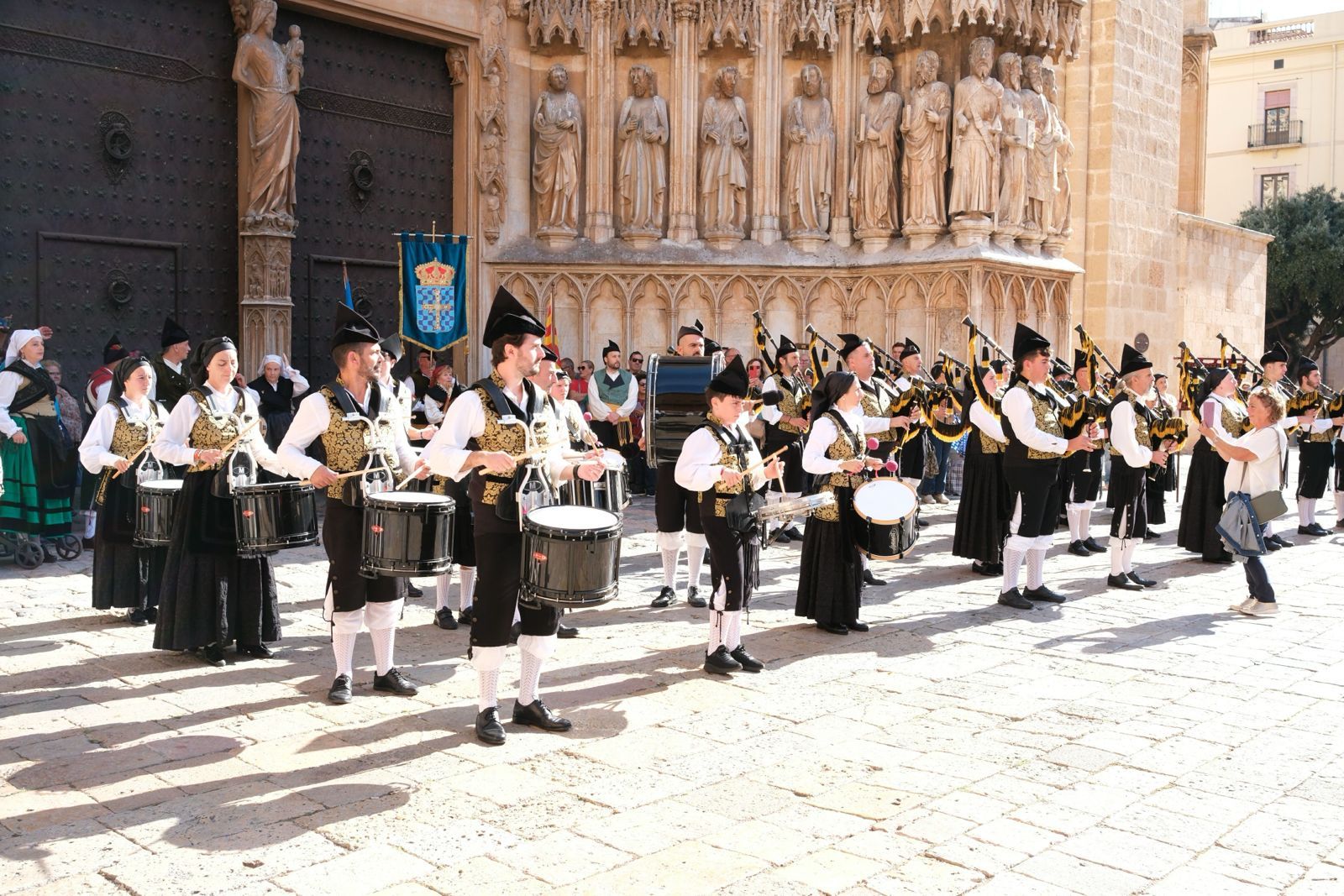 EN IMÁGENES: El Centro Asturiano de Tarragona celebra sus 50 años