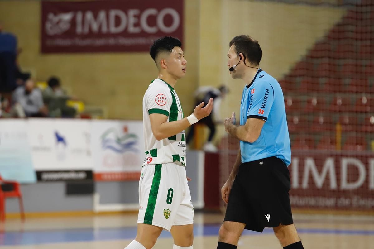 Las imágenes de la victoria del Córdoba Futsal ante el Burela