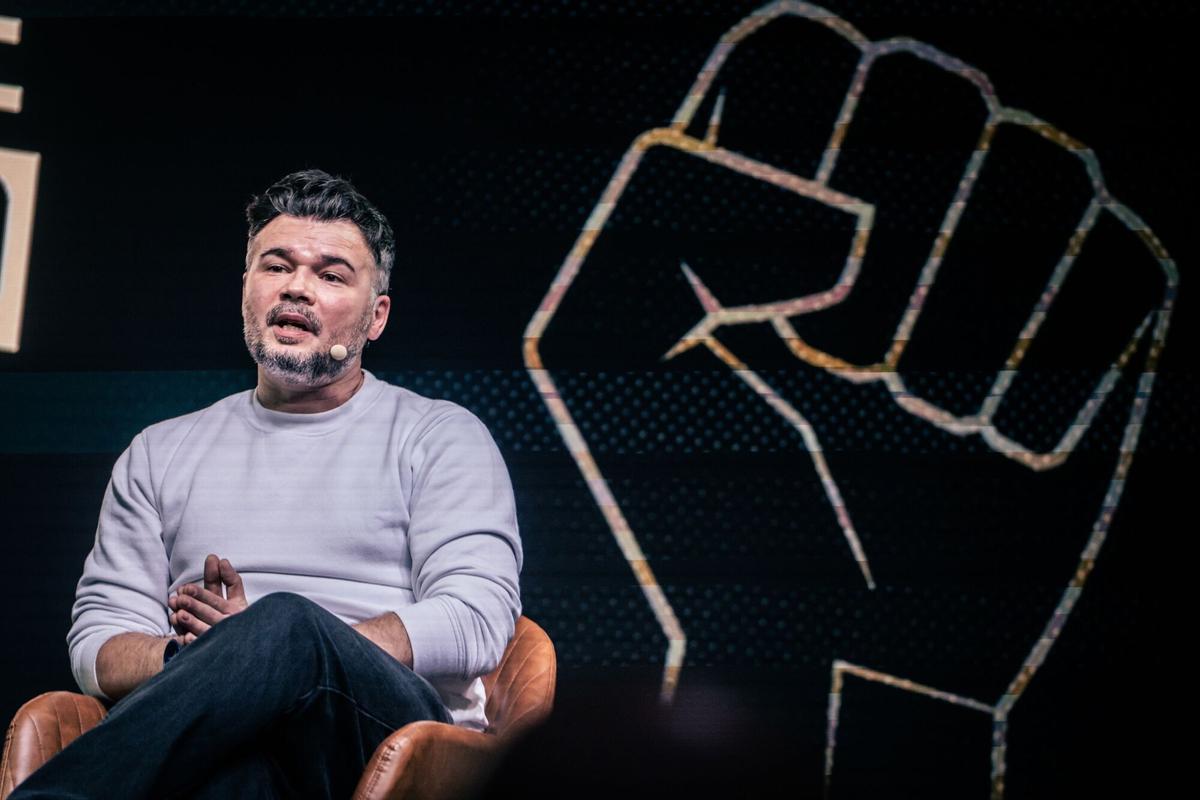 El portavoz de ERC en el Congreso, Gabriel Rufián, durante un diálogo sobre el futuro de la izquierda alternativa, en la sala Galileo Galilei