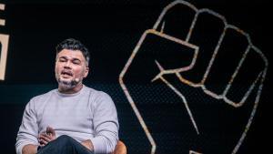 El portavoz de ERC en el Congreso, Gabriel Rufián, durante un diálogo sobre el futuro de la izquierda alternativa, en la sala Galileo Galilei