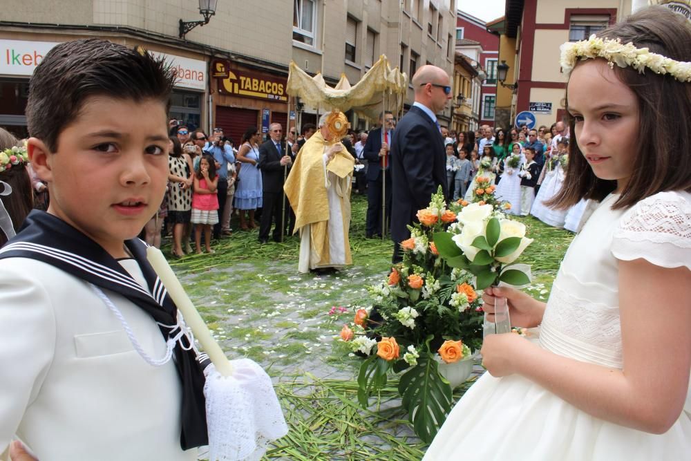 Paula Echevarría, en el Corpus Christi de Candás