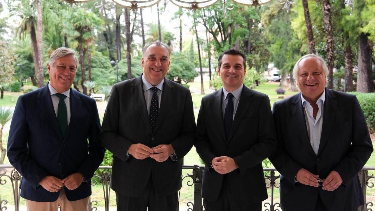 José Carlos Escribano, Arturo Bernal, José María Bellido y Miguel Mirones.