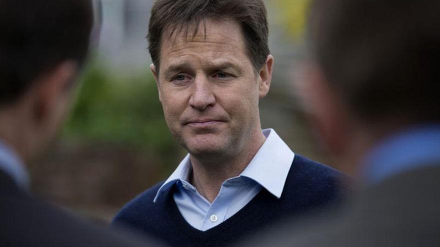 Facebook ficha al exviceprimer ministro británico Nick Clegg