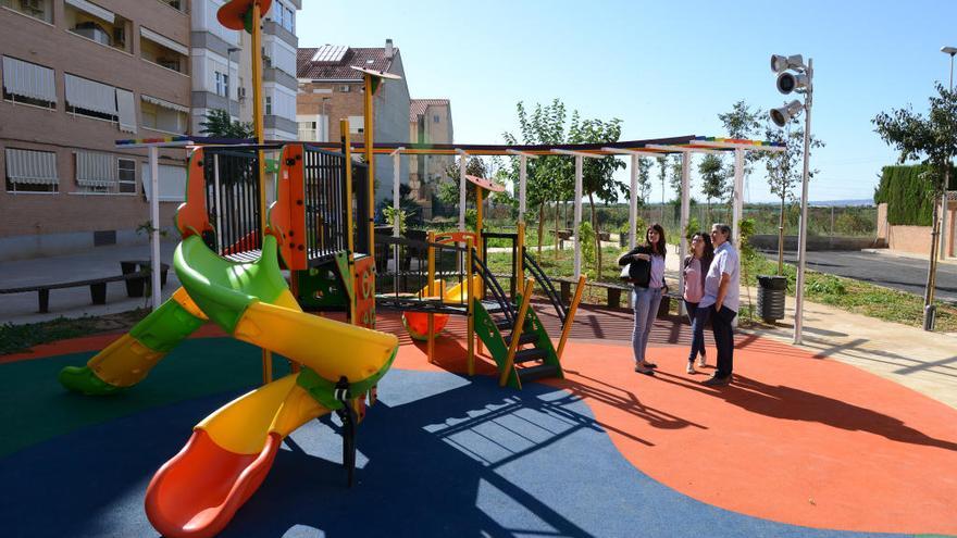 Paiporta abre al público la nueva zona verde de la calle Sant Ramon