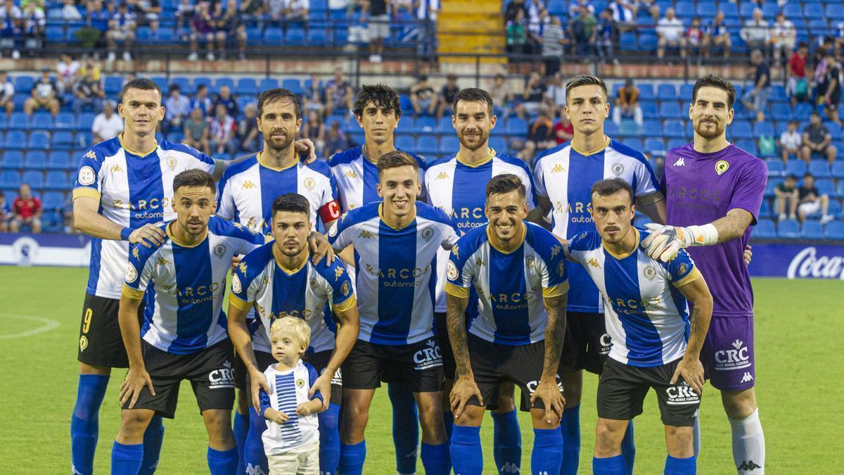 Harper, Míchel, Bravo, Riera, Dylan, Abad, Maxi, Villacañas, Eimil, Alvarito y Sergio Marcos, titulares frente al Espanyol B.