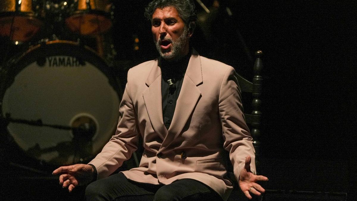 Arcángel brilla en el Gran Teatro con 'Hereje'