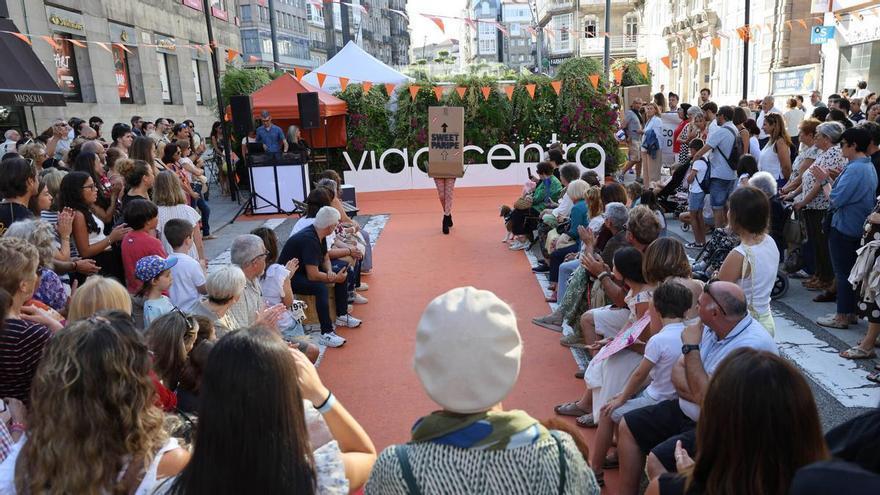 Desfile de la Pasarela Stock, el evento organizado por Vigo Centro, Centro Comercial Aberto