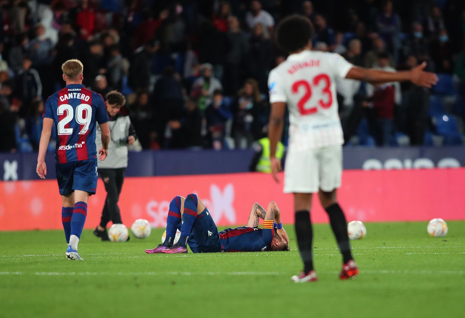 Las lágrimas de Morales tras el Levante-Sevilla