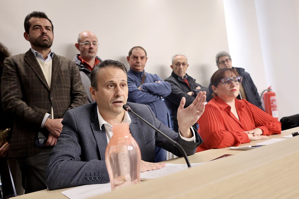 Las imágenes de la moción de censura en Alhama de Murcia