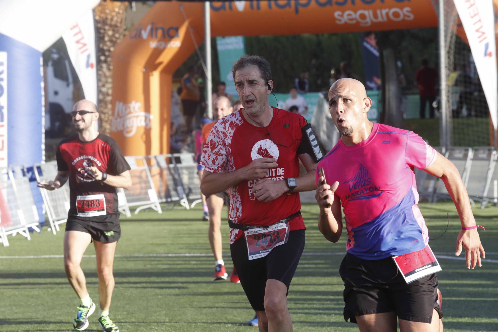 ¡Búscate en la X Carrera de la Universitat de València!