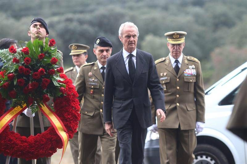 FOTOGALERÍA Funeral por el cabo fallecido en Líbano en la base de Cerro Muriano