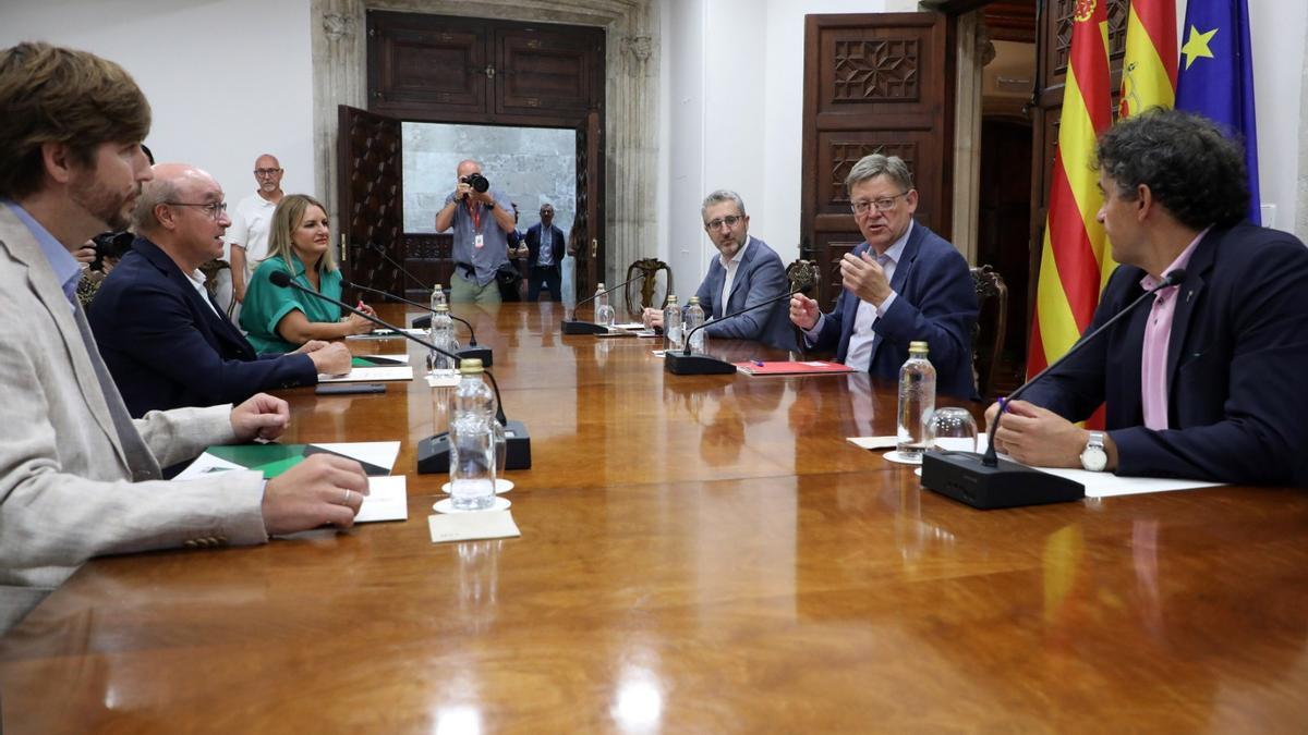 Reunión entre la Generalitat y responsables de Hosbec, esta mañana
