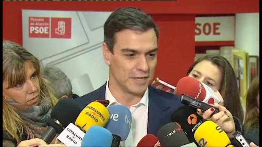 Sánchez llama a los socialistas a votar en la consulta del PSOE