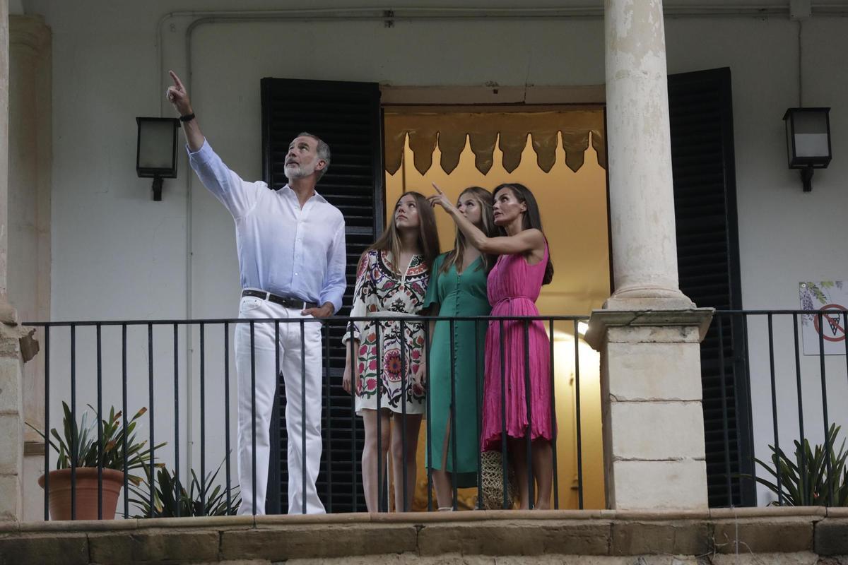 La Familia Real visita los Jardines de Alfàbia, en Mallorca