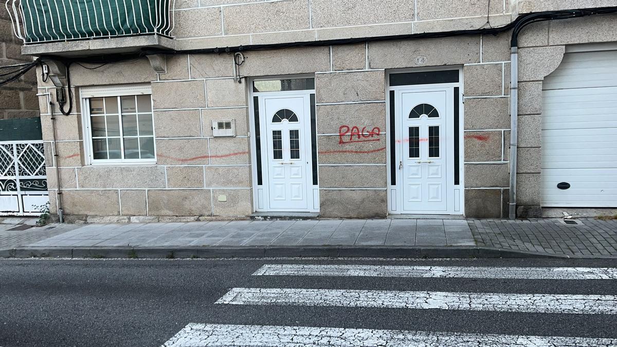 La pintada que se realizó la madrugada del jueves.