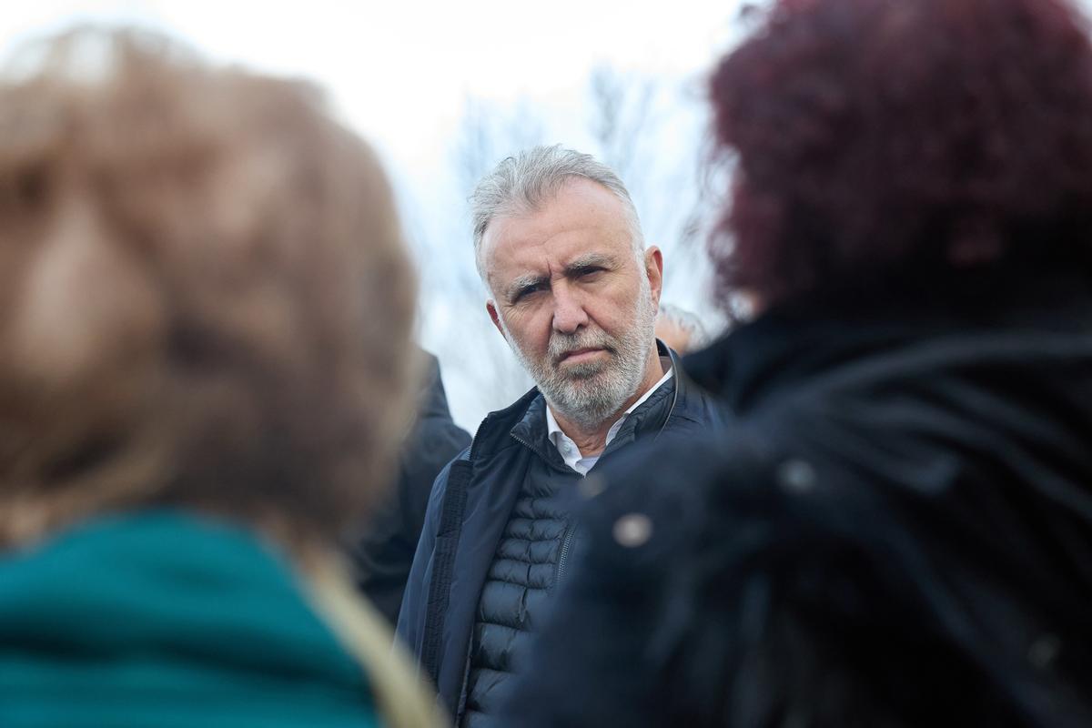 El ministro de Política Territorial y Memoria Democrática, Ángel Víctor Torres, visita el destacamento penal de Chozas de la Sierra, a 3 de enero de 2024, en Soto del Real, Madrid (España).  El destacamento penal de Chozas es la predecesora de la cárcel d