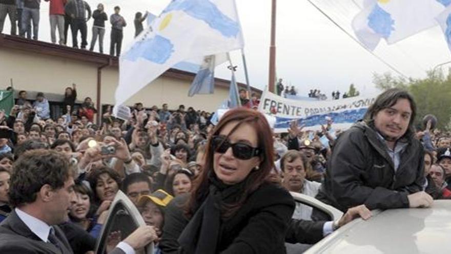 La presidenta argentina, Cristina Fernández, durante el entierro de Néstor Kirchner en Río Gállegos.