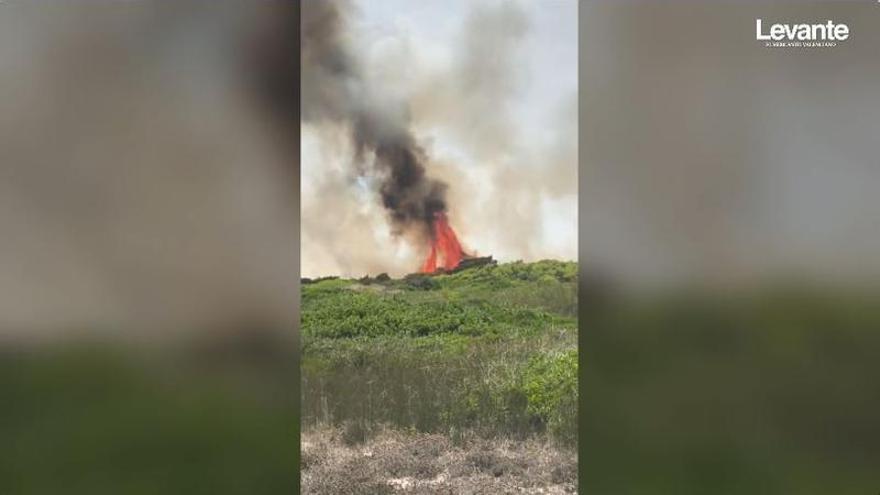 Así han sido los primeros minutos del incendio de El Saler