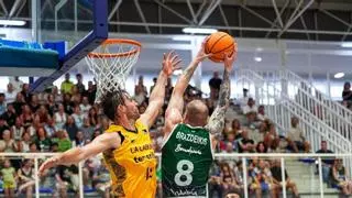 Willy Hernangómez decide la primera victoria del Unicaja en el Torneo Costa del Sol (80-76)