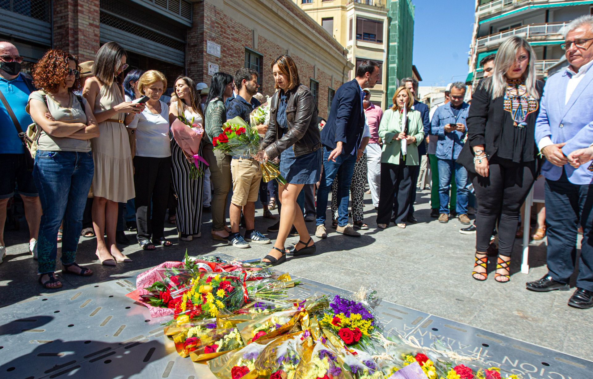 Homenaje en el 84 aniversario del bombardeo al Mercado Central de Alicante