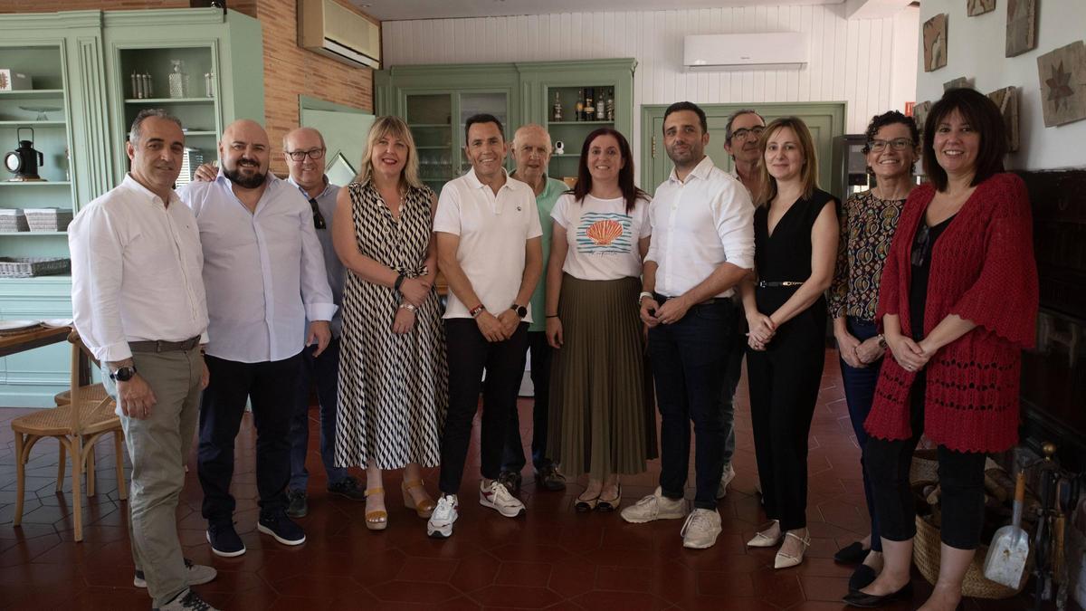 Autoridades, jurado y patrocinadores, con la subdirectora de Levante-EMV, Isabel Olmos.