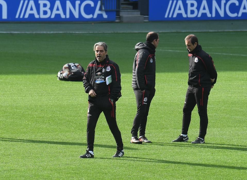 El Dépor entrena en Riazor a puerta cerrada