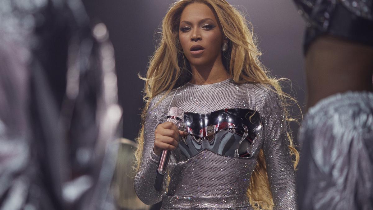 El guapísimo guardaespaldas de Beyoncé que ha revolucionado las redes durante su gira