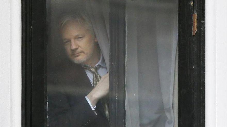 España expresa a Ecuador su preocupación por la actividad secesionista de Assange