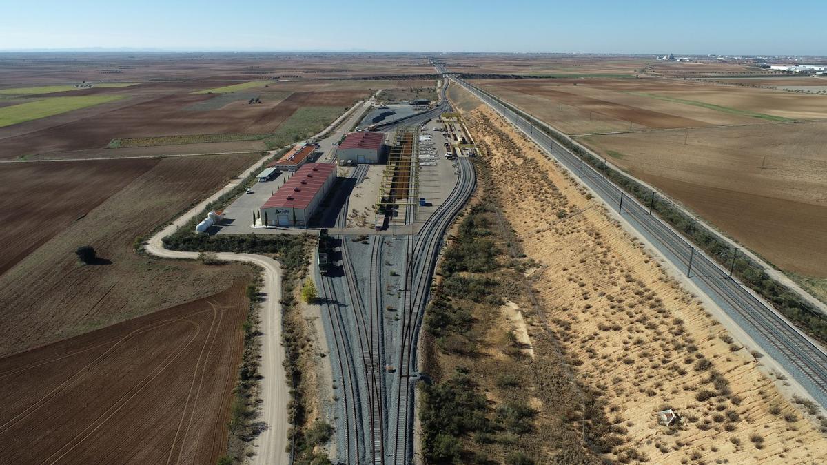 Base de mantenimiento de la línea de alta velocidad Alicante-València-Madrid