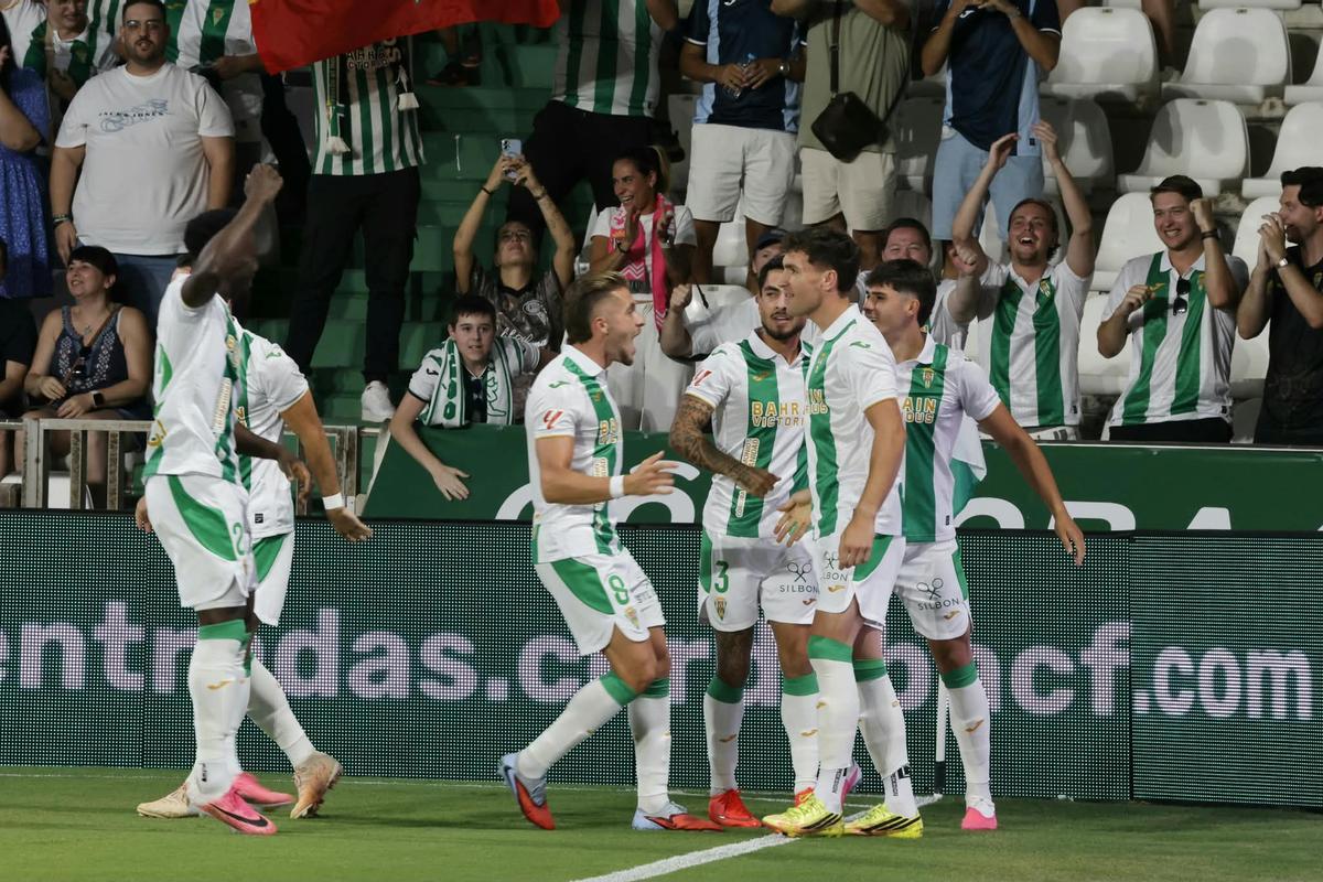 Córdoba CF-Granada | Las imágenes del partido de LaLiga Hypermotion Córdoba CF-Granada | Las imágenes del partido de LaLiga Hypermotion