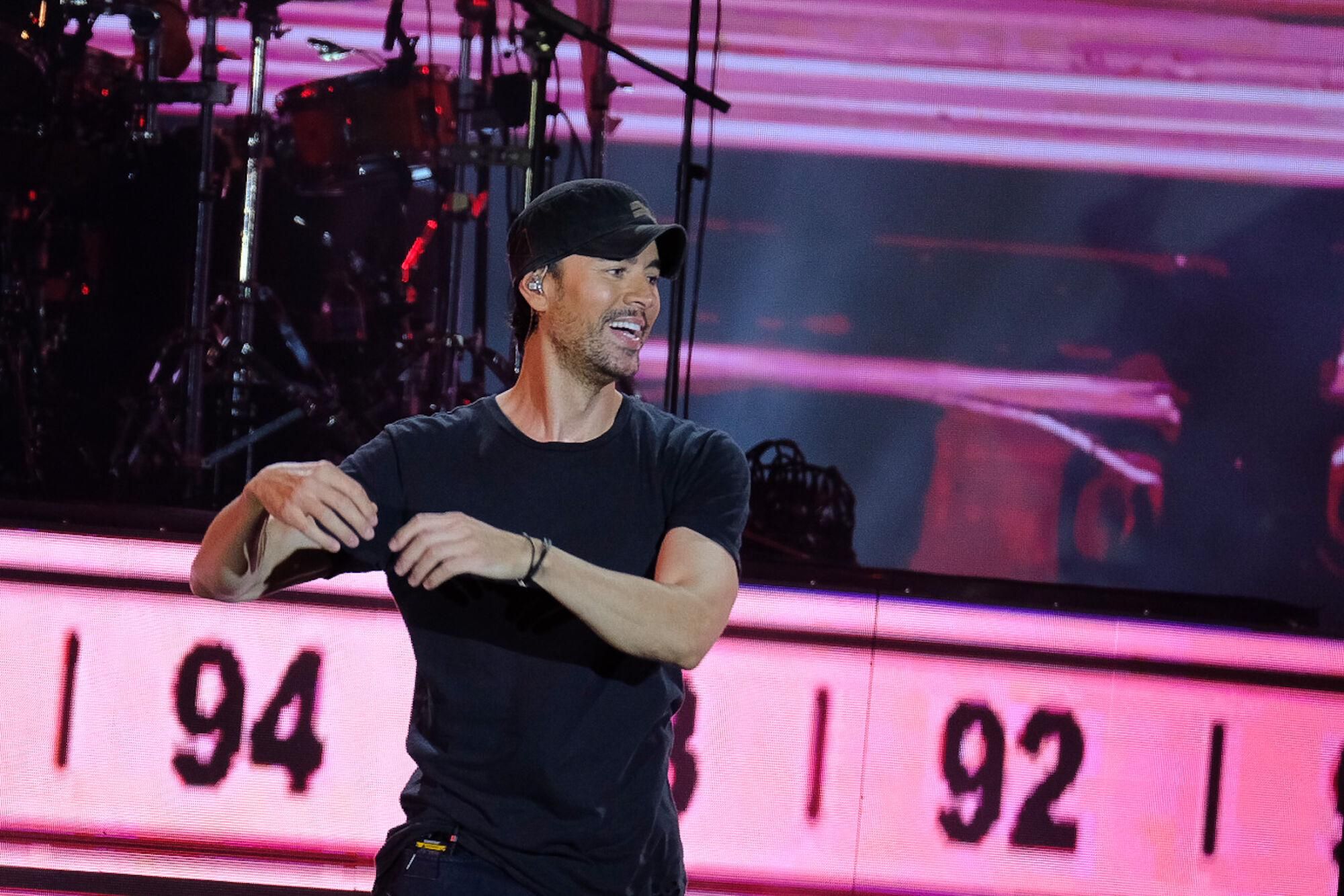 Actuación de Enrique Iglesias en el Granca Live Fest
