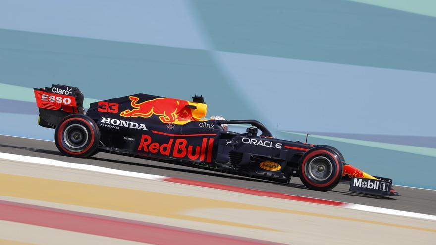 Verstappen avisa en los libres con Sainz cuarto y Alonso decimosexto