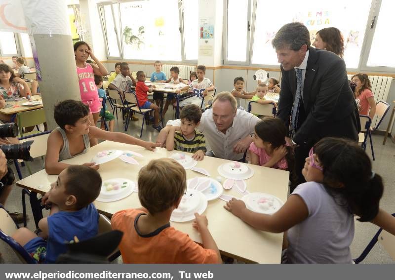 GALERÍA DE FOTOS - Decenas de niños disfrutan de la Escuela de Verano en el Estepar